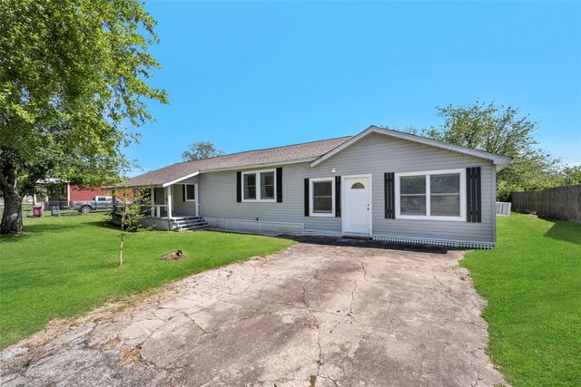 7506 Bluebonnet Street, Pearland, TX 77584