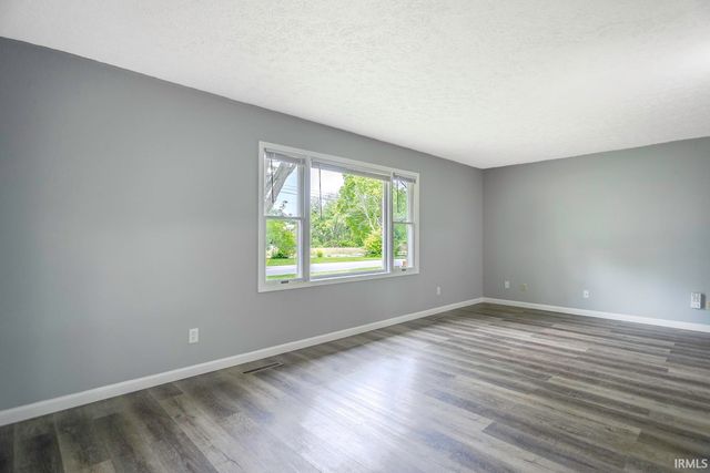 2419 S Beck Lane, Lafayette, IN 47909