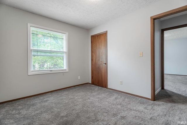 2419 S Beck Lane, Lafayette, IN 47909