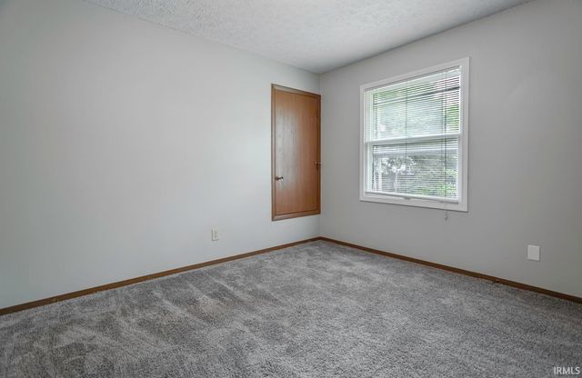2419 S Beck Lane, Lafayette, IN 47909