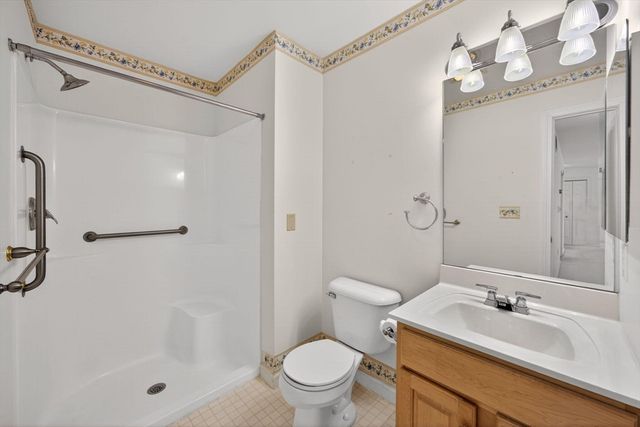 601 Route 28 105, Harwich, MA 02646