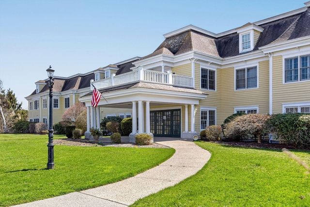 601 Route 28 105, Harwich, MA 02646