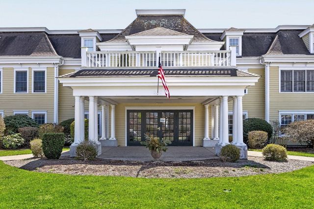 601 Route 28 105, Harwich, MA 02646