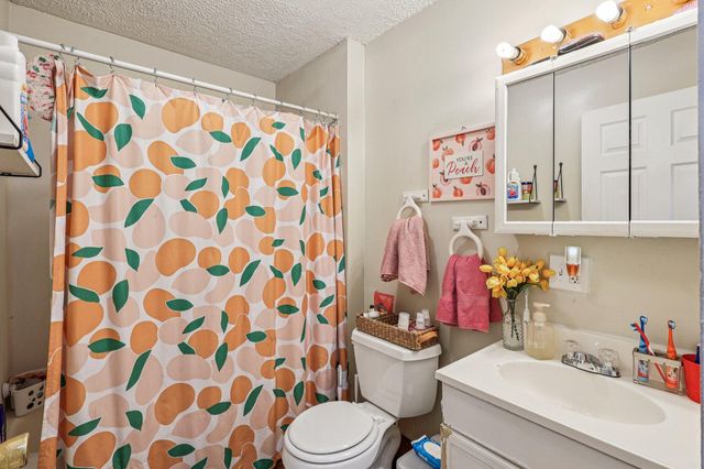 611 W 11th Street, Covington, KY 41011