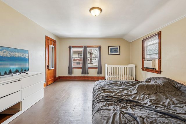 611 W 11th Street, Covington, KY 41011