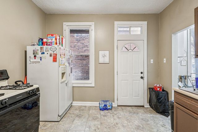 611 W 11th Street, Covington, KY 41011