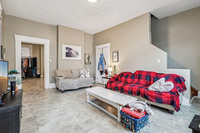 611 W 11th Street, Covington, KY 41011