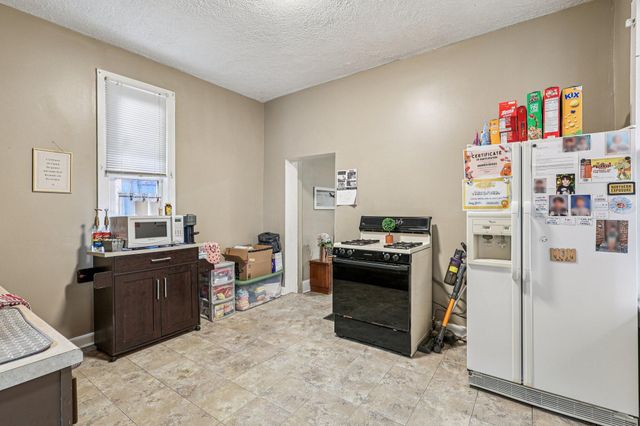 611 W 11th Street, Covington, KY 41011