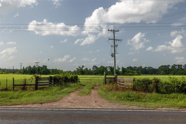1186 Fm-1725, Cleveland, TX 77328