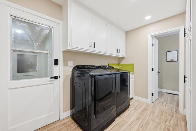 195 Baxter Ave, Sacramento, CA 95815