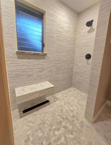 195 Baxter Ave, Sacramento, CA 95815