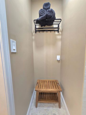 195 Baxter Ave, Sacramento, CA 95815