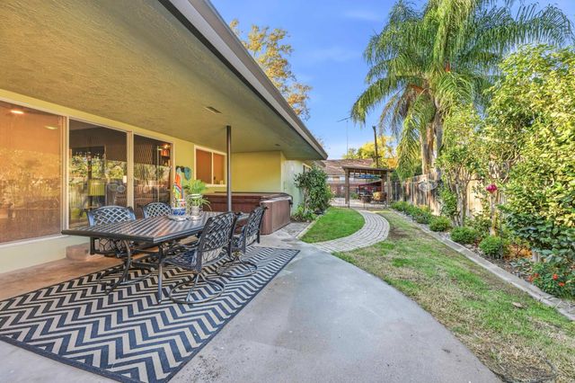 195 Baxter Ave, Sacramento, CA 95815