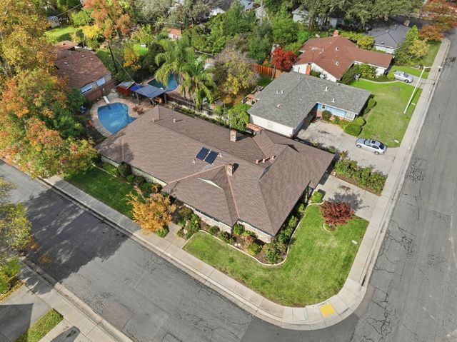 195 Baxter Ave, Sacramento, CA 95815