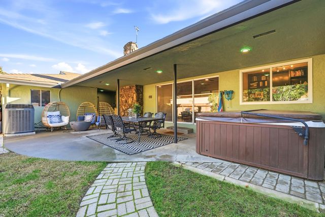 195 Baxter Ave, Sacramento, CA 95815