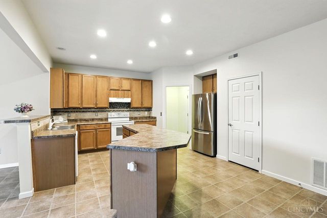 4267 Fox Ridge Drive, Batavia Twp, OH 45103