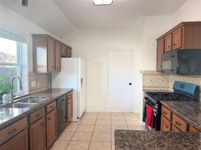 3626 Stratford Town Lane, Sugar Land, TX 77498