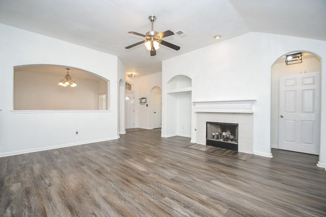 3626 Stratford Town Lane, Sugar Land, TX 77498