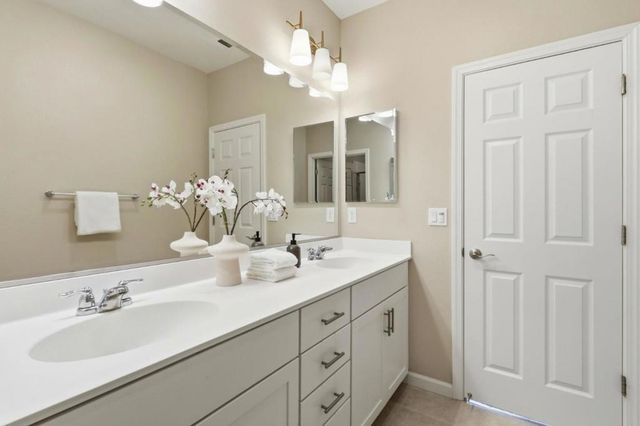 2760 Ball Place 2, Santa Clara, CA 95051