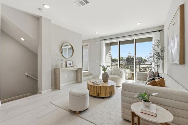 2760 Ball Place 2, Santa Clara, CA 95051