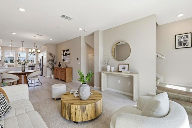 2760 Ball Place 2, Santa Clara, CA 95051