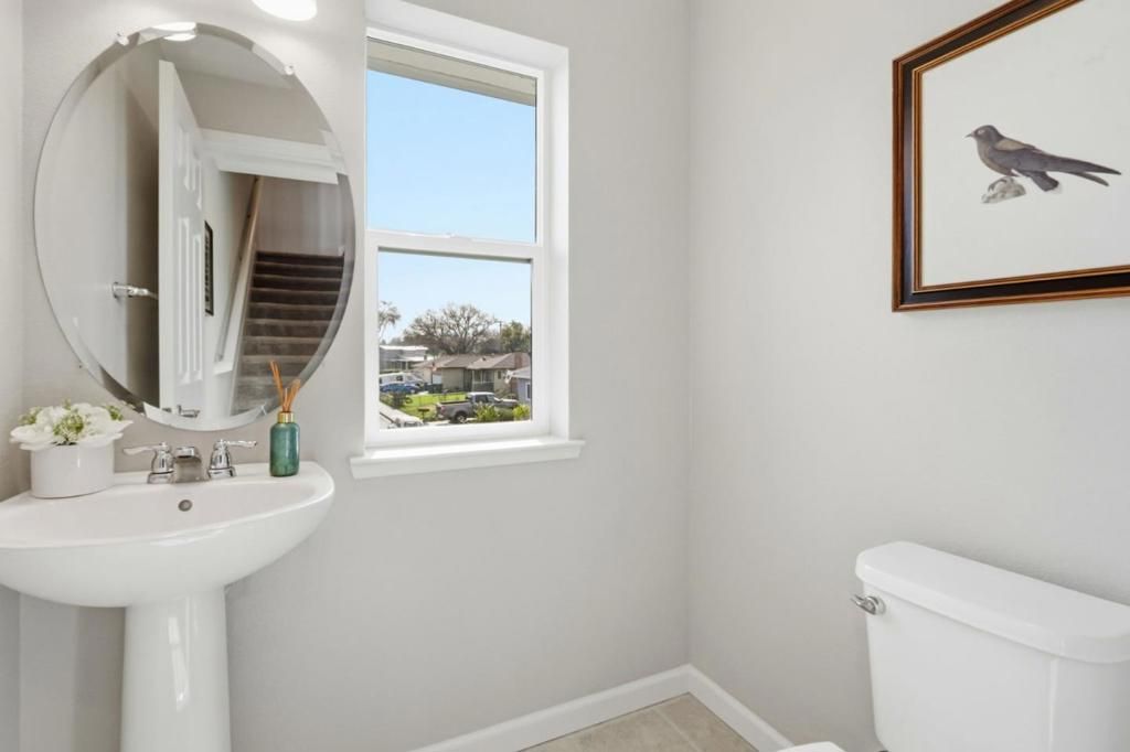 Image 25 of property listing at 2760 Ball Place 2, Santa Clara, CA 95051