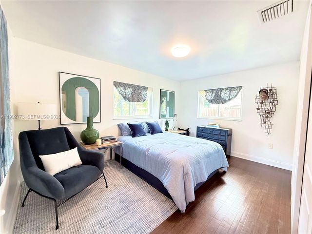 2497 S Manor Avenue, Stuart, FL 34994