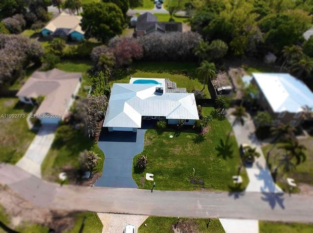 2497 S Manor Avenue, Stuart, FL 34994