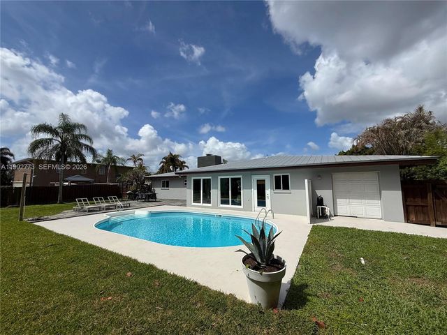 2497 S Manor Avenue, Stuart, FL 34994