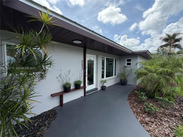 2497 S Manor Avenue, Stuart, FL 34994