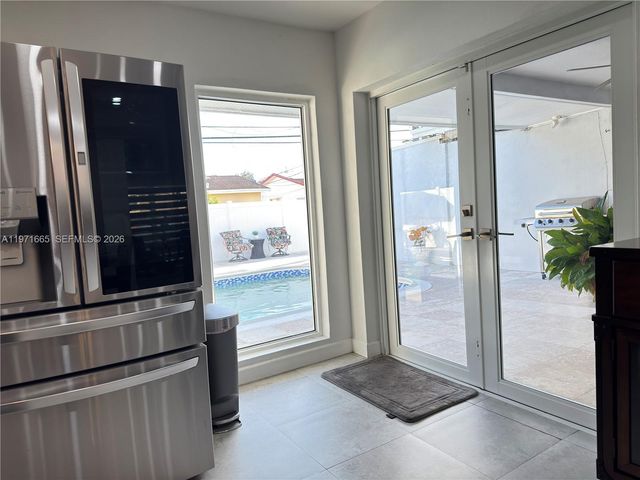 8424 Miramar Pkwy, Miramar, FL 33025