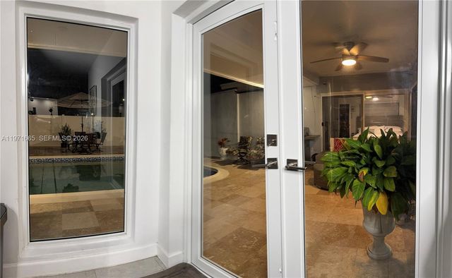 8424 Miramar Pkwy, Miramar, FL 33025