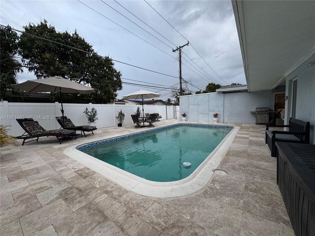 8424 Miramar Pkwy, Miramar, FL 33025