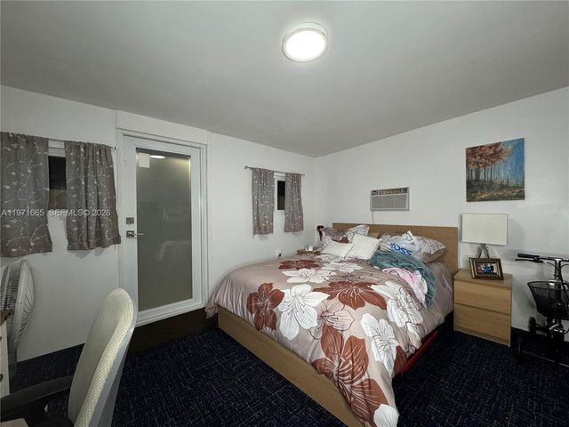 8424 Miramar Pkwy, Miramar, FL 33025