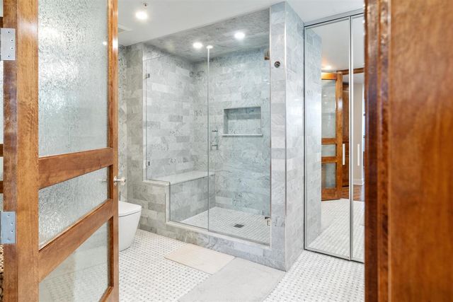 680 N Lake Shore Drive 1103, Chicago, IL 60611