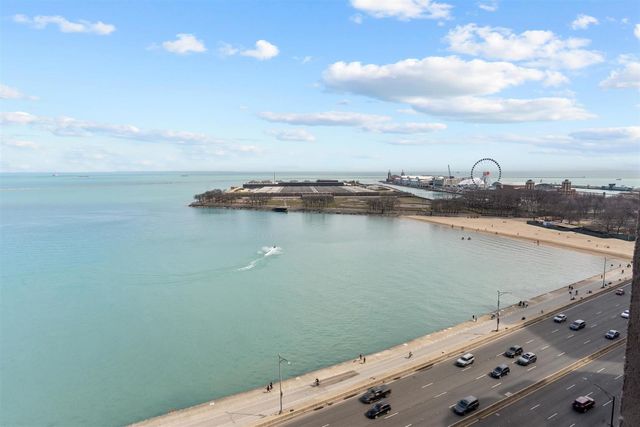 680 N Lake Shore Drive 1103, Chicago, IL 60611