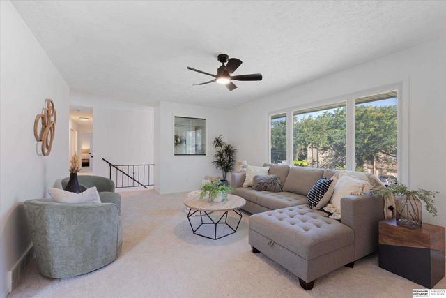 4915 Robin Drive, Bellevue, NE 68157