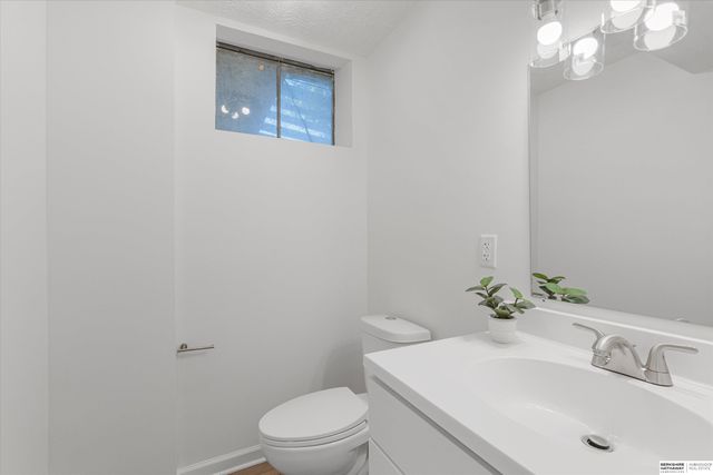 4915 Robin Drive, Bellevue, NE 68157