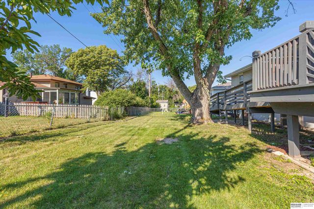 4915 Robin Drive, Bellevue, NE 68157