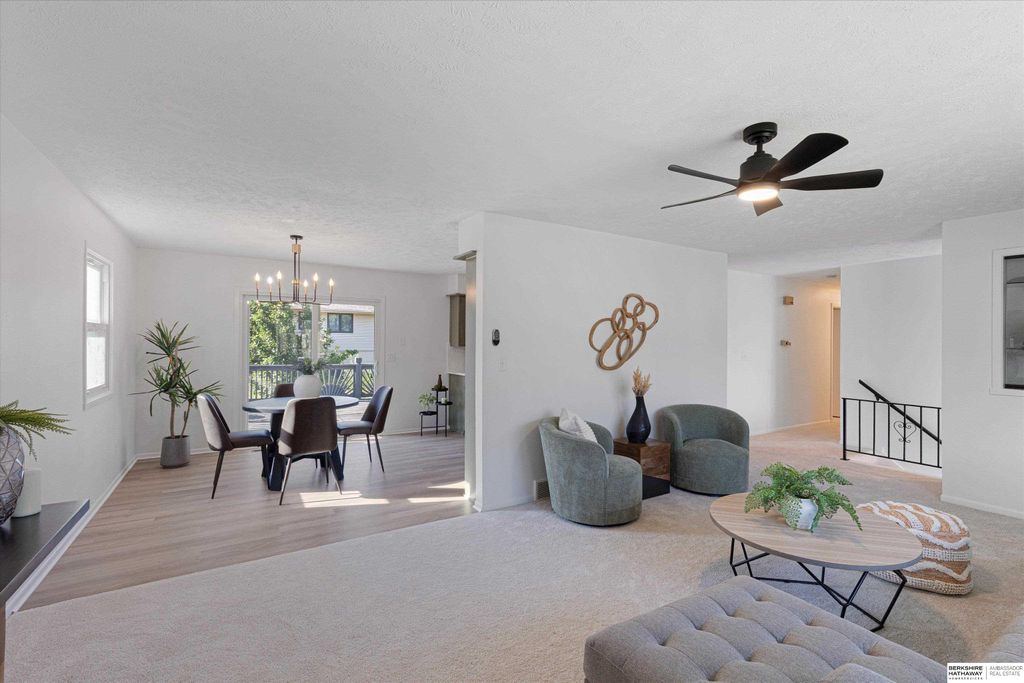 4915 Robin Drive, Bellevue, NE 68157