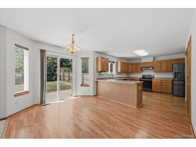 501 Saint Andrews Dr, Longmont, CO 80504
