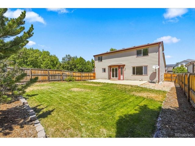 501 Saint Andrews Dr, Longmont, CO 80504