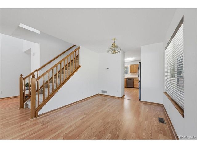 501 Saint Andrews Dr, Longmont, CO 80504