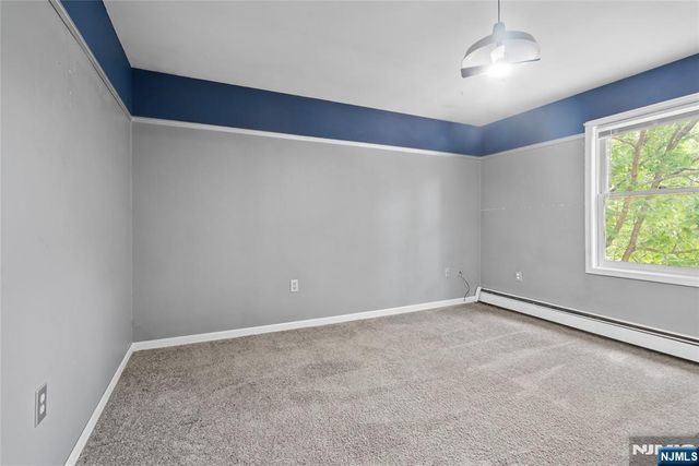 10 Tice Road, West Milford, NJ 07421