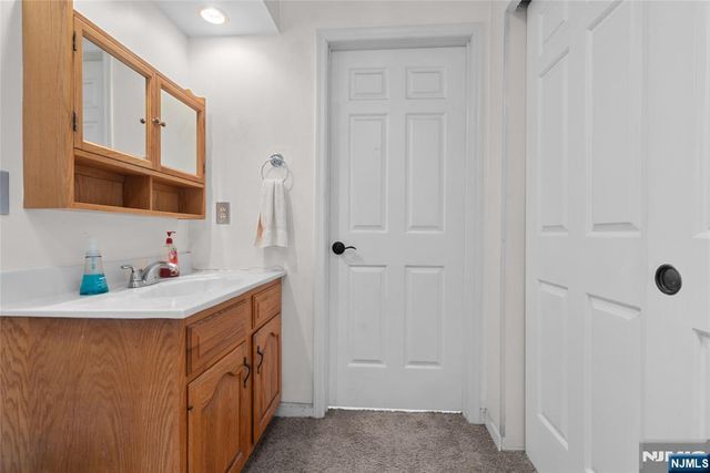10 Tice Road, West Milford, NJ 07421