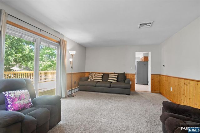 10 Tice Road, West Milford, NJ 07421