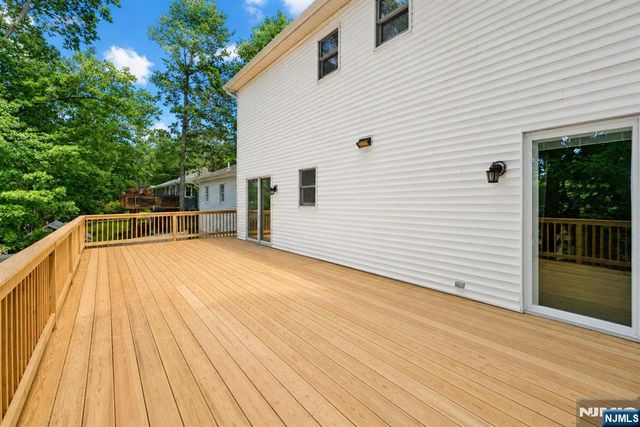 10 Tice Road, West Milford, NJ 07421