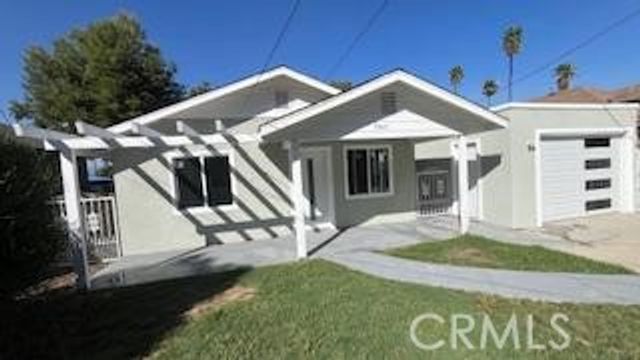 3943 Ridge Road, Riverside, CA 92501