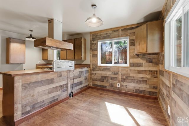 10729 Pine Drive, Wofford Heights, CA 93285