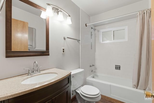 10729 Pine Drive, Wofford Heights, CA 93285